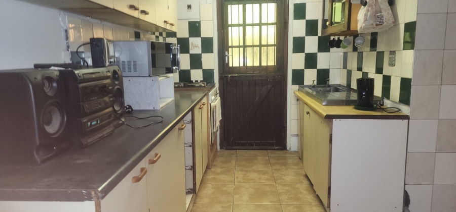 3 Bedroom Property for Sale in Rocklands Western Cape